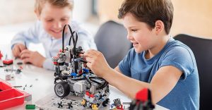 hoc lap trinh robot la gi